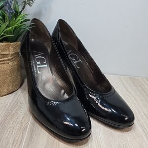 AGL Womens Black Patent Leather Pump Slip On Heel Shoes Size 9